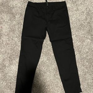 Lululemon ABC Slim 32’ Black